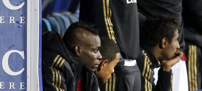 Mario Balotelli se po vystřídání na lavičce rozplakal