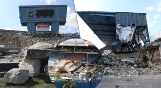 Bazaly jdou k zemi. Podívejte se, jak probíhá demolice stadionu Baníku