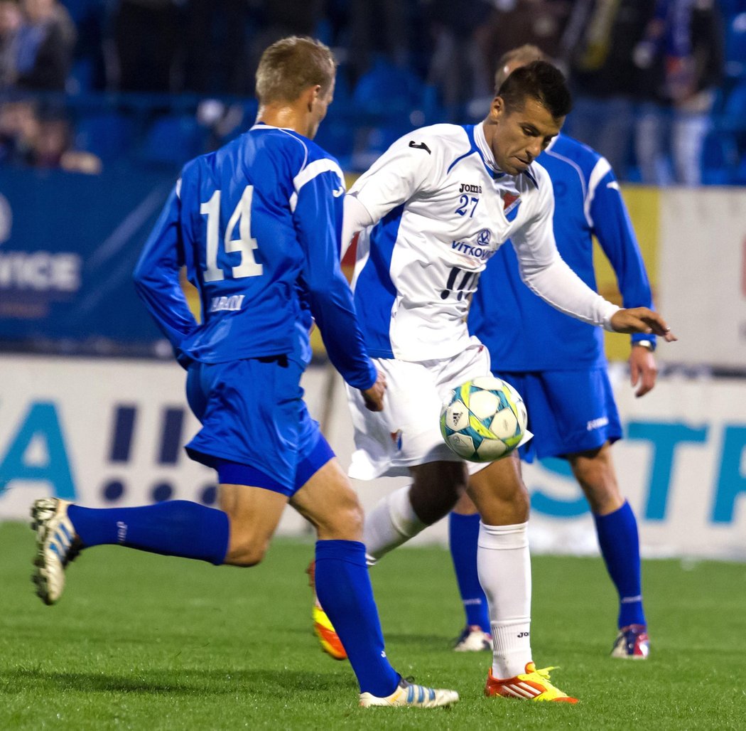 Milan Baroš se připojil k oslavám 90. výročí založení Baníku Ostrava. Na opravdový návrat prý zatím nepomýšlí. Vlevo je Adam Varadi