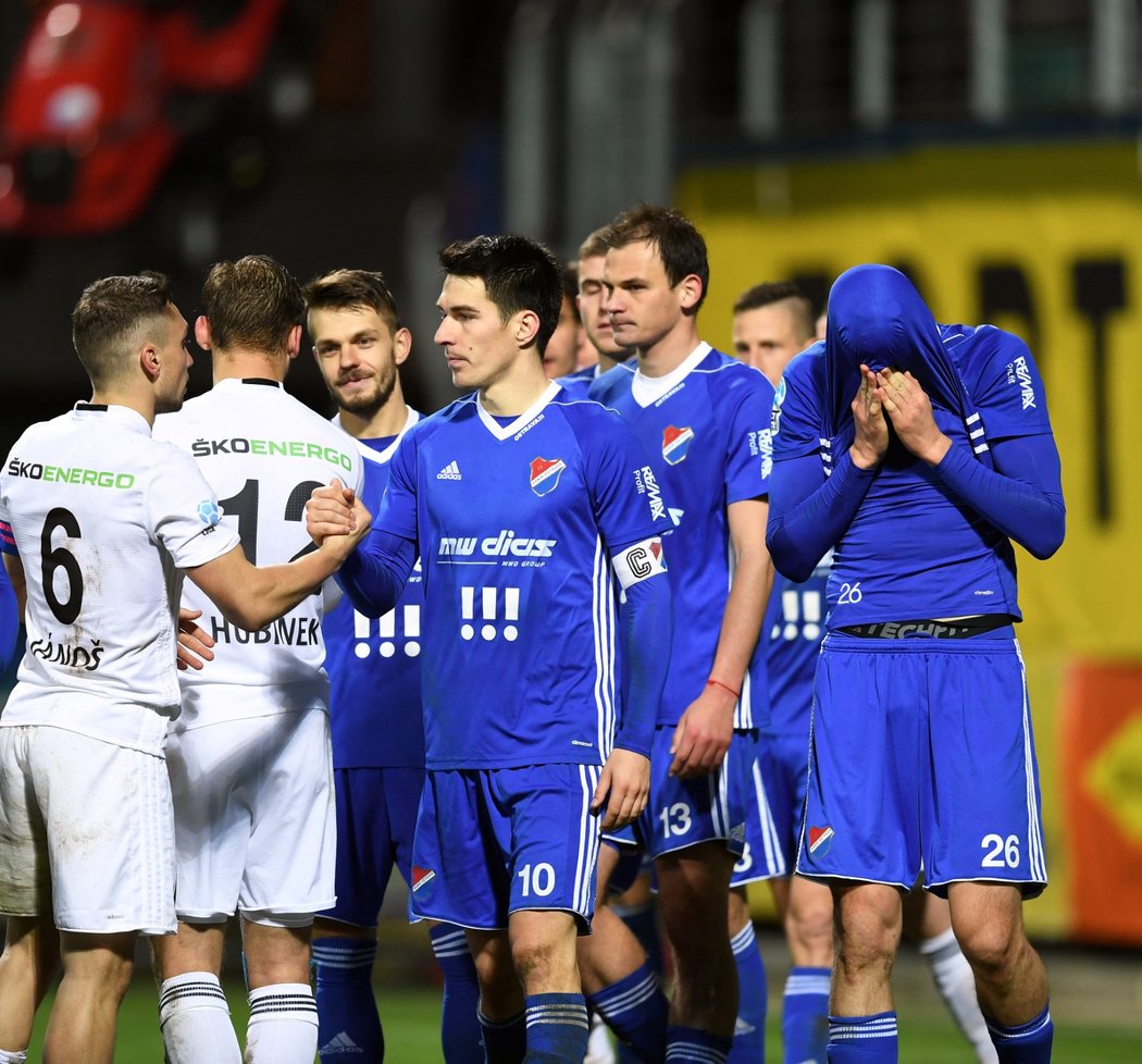 Konec čtvrtfinále Mol Cupu mezi Mladou Boleslaví a Baníkem Ostravou, kde se z postupu po penaltovém rozstřelu radovali domácí fotbalisté