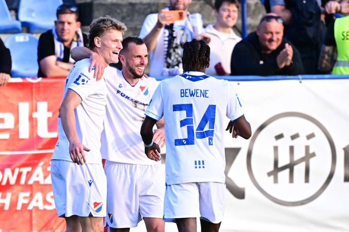 Kladno - Baník 1:2p. Středočeši dlouho drželi, dál jde favorit. V závěru prodloužení rozhodl Jurečka Kladno - Baník 1:2p. Středočeši dlouho drželi, dál jde favorit. V závěru prodloužení rozhodl Jurečka