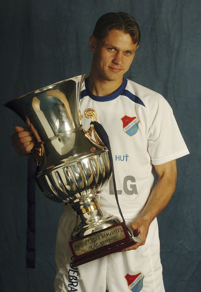 Fotbalový smutek, zemřel mistr ligy s Baníkem (†37). Sáhl si na život? Fotbalový smutek, zemřel mistr ligy s Baníkem (†37). Sáhl si na život?