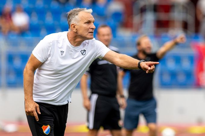 Rubejte za Baník, řvalo se. Skuhravý: Chci hněv na mě! De Zerbi měl taky hroznou sezonu... Rubejte za Baník, řvalo se. Skuhravý: Chci hněv na mě! De Zerbi měl taky hroznou sezonu...
