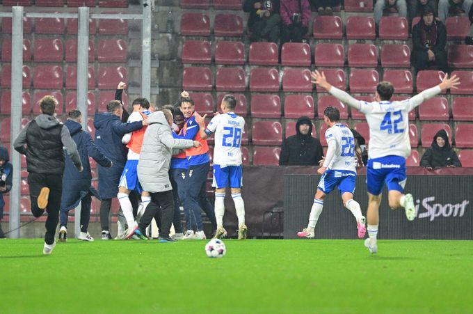 ONLINE: Sparta - Baník 0:2. Smith prostřelil Hegyiho, hosté jsou blízko překvapení ONLINE: Sparta - Baník 0:2. Smith prostřelil Hegyiho, hosté jsou blízko překvapení