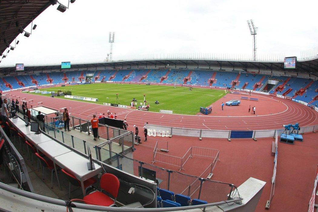 Winter Classic by se měl hrát na fotbalovém stadionu ve Vítkovicích