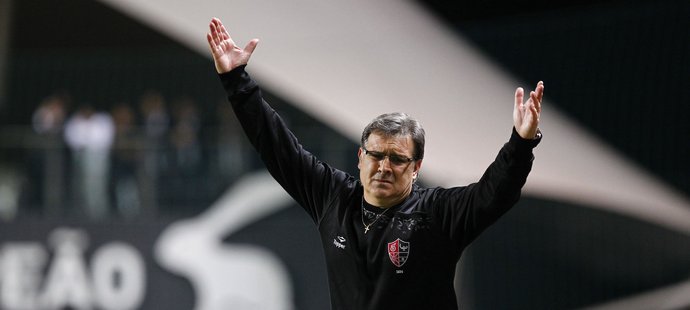 Gerardo Martino, přezdívaný Tata, by mohl po Titu Vilanovovi převzít Barcelonu