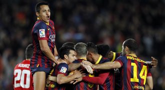 Barcelona MŮŽE nakupovat hráče! FIFA jí zákaz dočasně zrušila