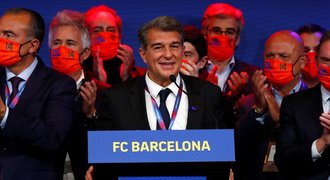 Barcelona má nového šéfa! Členové klubu podruhé zvolili Laportu