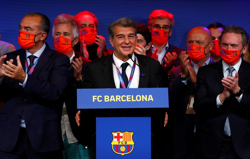 Staronovým šéfem Barcelony se stal na základě hlasování členů klubu Joan Laporta