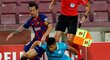 Barcelonský kapitán Lionel Messi se snaží prosadit proti Leganés
