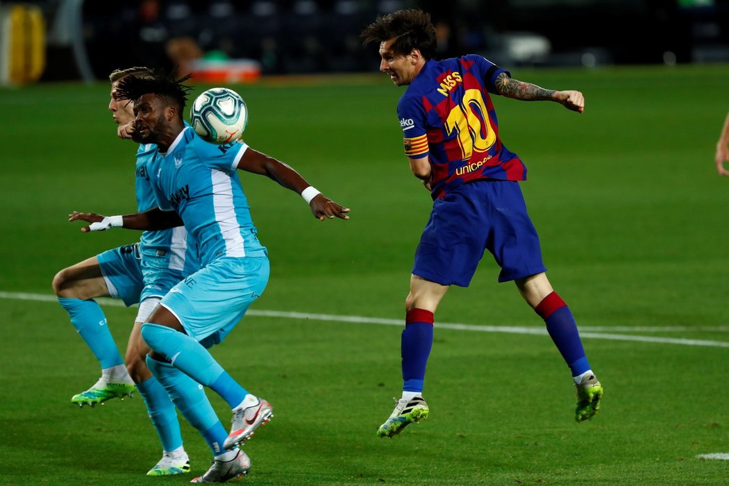 Lionel Messi se v utkání Barcelony proti Leganés mohl prosadit i hlavou