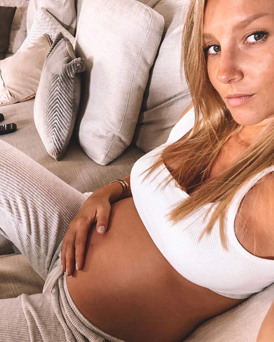Ter Stegenova manželka Daniela je sexy i těhotná