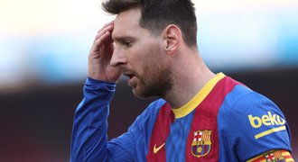 Messi je po 17 letech volný. Barcelona věří v dohodu, kde je komplikace?