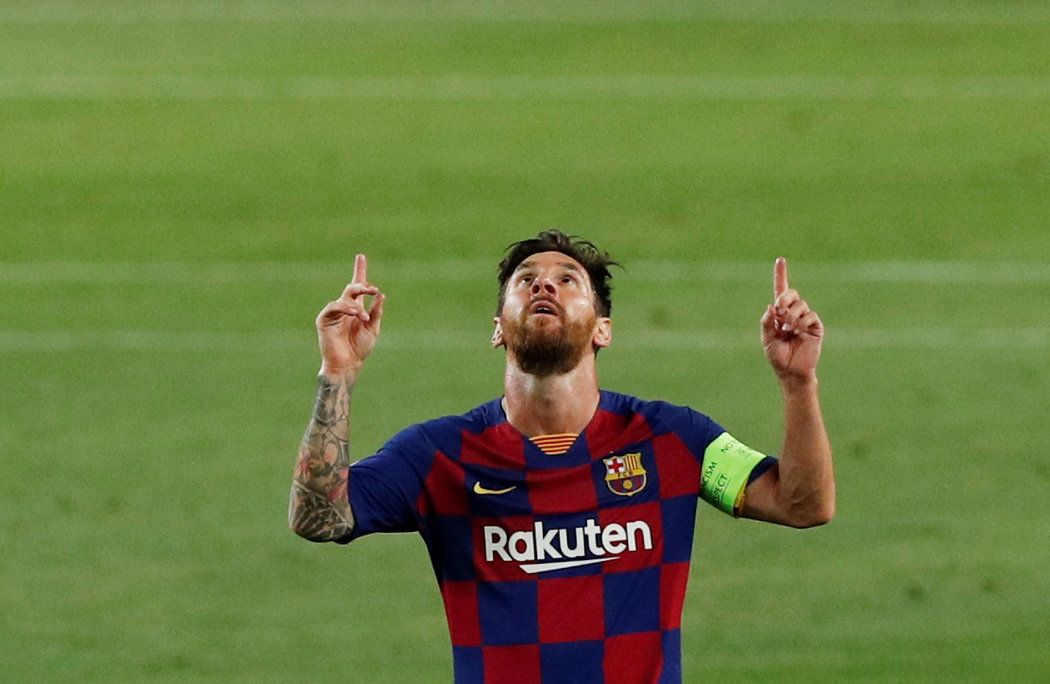 Hlavní roli si v zápase osmifinále Ligy mistrů mezi Barcelonou a Neapolí převzal Lionel Messi