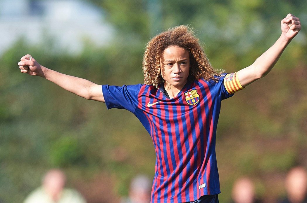 Xavi Simons, mladý talent z Barcelony, který odešel do PSG