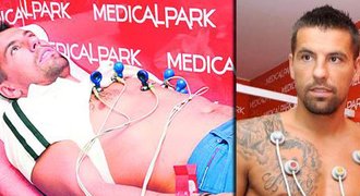 Fotbalový rebel Baroš v nemocnici v Turecku: Nechal si zkontrolovat srdce!