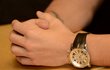 Luxusní hodinky Roger Dubuis za 570 tisíc Kč.