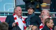 Bývalý mistr světa a Evropy Uli Hoeness by měl od ledna znovu působit ve fotbalovém Bayernu Mnichov. V březnu odstoupil z funkce prezidenta slavného německého klubu kvůli odsouzení za daňové úniky.