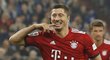 Robert Lewandowski slaví proměněnou penaltu