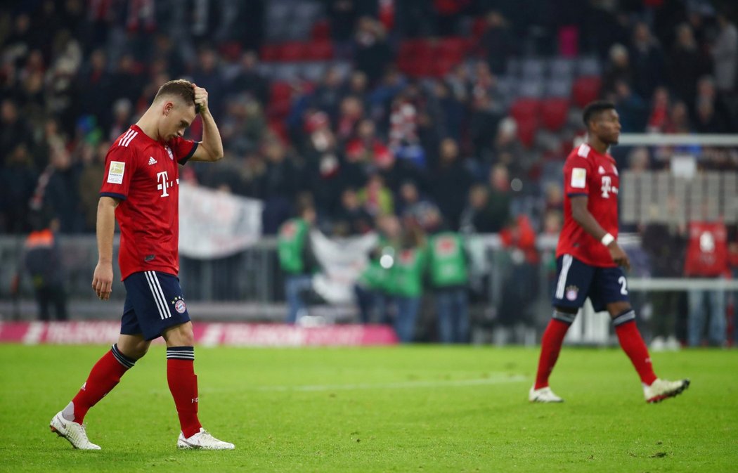 Zklamání po promrhaném zápase s Düssedorfem bylo na straně Bayernu zcela patrné