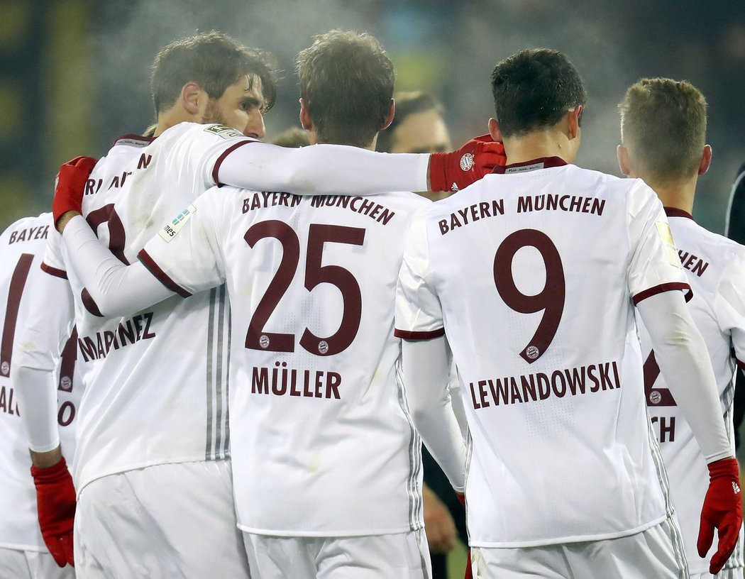 Bayern vydřel vítězství nad Freiburgem brankou v nastavení