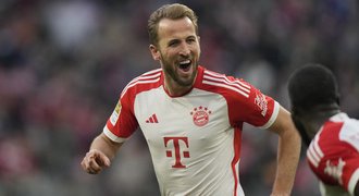 Rozjetý Kane přidal další dva góly, Dortmund prohrál ve Stuttgartu
