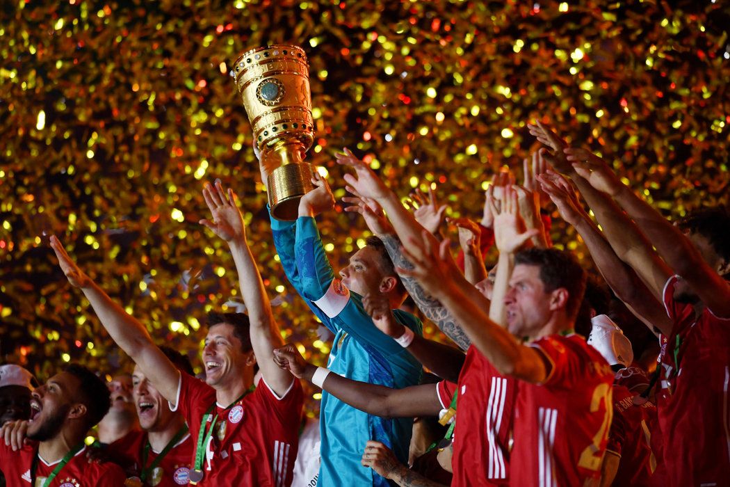 Oslavy Bayernu po triumfu v Německém poháru