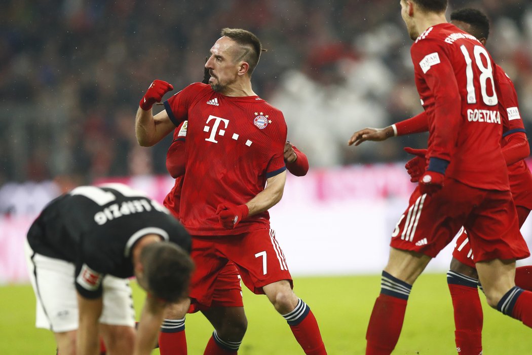 Čekání Bayernu na gól v utkání s Lipskem ukončil až v závěru Franck Ribery