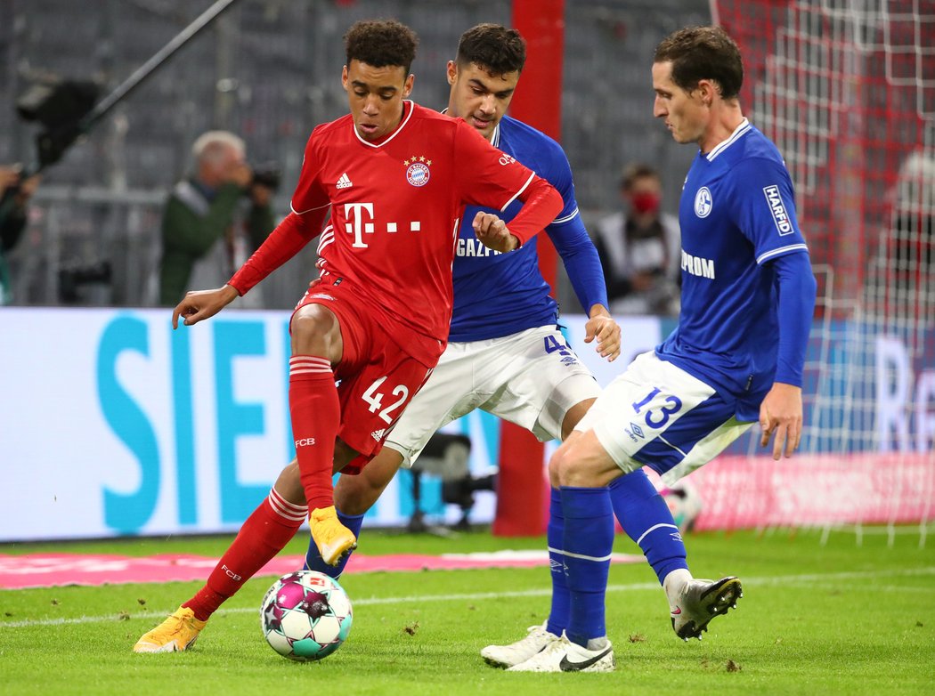 Bayern na úvod bundesligy rozdrtil Schalke 8:0