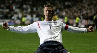 TOP 7 gólů Davida Beckhama: Připomeňte si kariéru legendy!