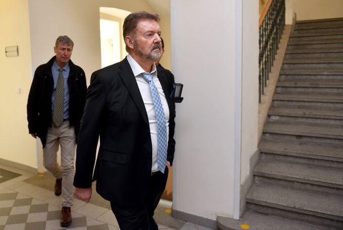 Berbr znovu u soudu. Začíná kauza Dezinfekce, která může z podmínky udělat trest natvrdo Berbr znovu u soudu. Začíná kauza Dezinfekce, která může z podmínky udělat trest natvrdo