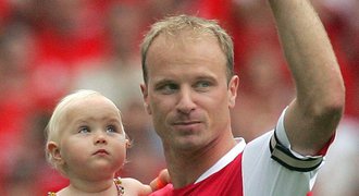 Legendární Bergkamp povede rezervu Ajaxu