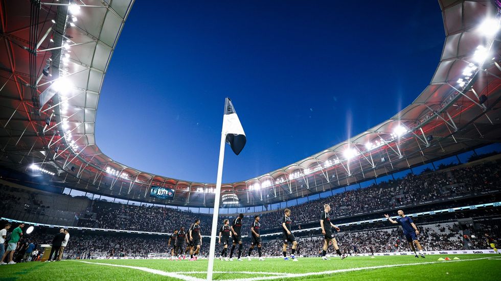 Fotbalisty Hradce čeká na stadionu Besiktase Istanbul nefalšované peklo