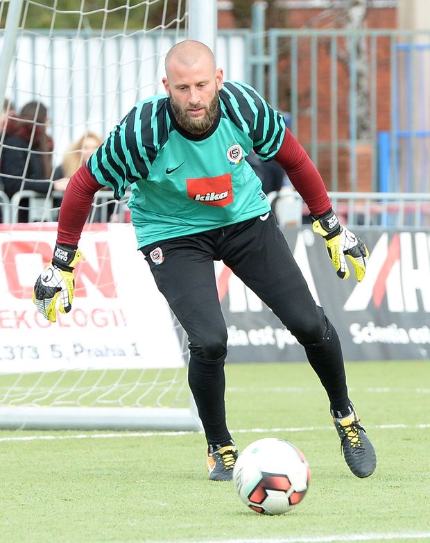David Bičík v rámci silvestrovského derby internacionálů do 35 let David Bičík v rámci silvestrovského derby internacionálů do 35 let