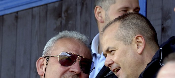 Lubomír Puček (vpravo) jako manažer Slavie s Františkem Chvalovským v Blšanech