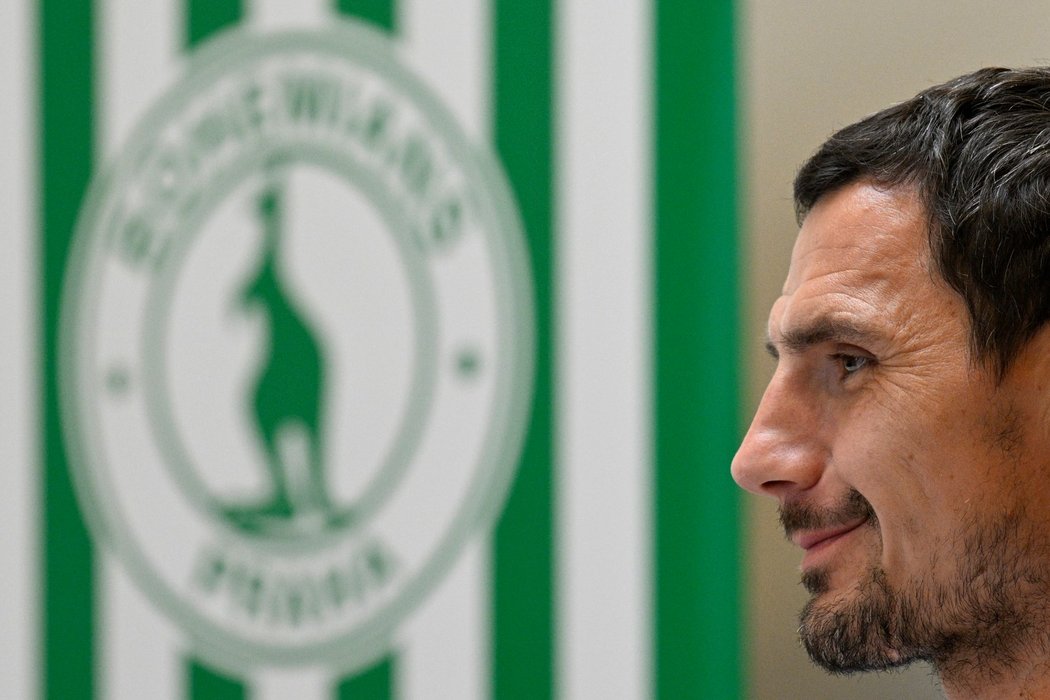 Zkušený záložník Josef Jindřišek při tiskové konferenci Bohemians