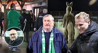 Plzeň nechtěla hrát, říká Bohemka. Fanoušci lili pivo, hádali se s Paclíkem