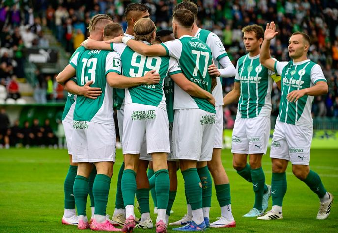 Hráči Bohemians slaví gól Vladimíra Zemana Hráči Bohemians slaví gól Vladimíra Zemana