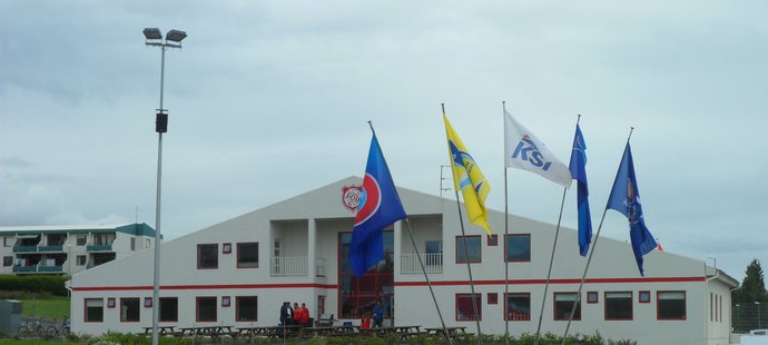 Stadion islandského klubu Thór Akureyri, se kterým se Mladá Boleslav utká o postup do 3. předkola Evropské ligy