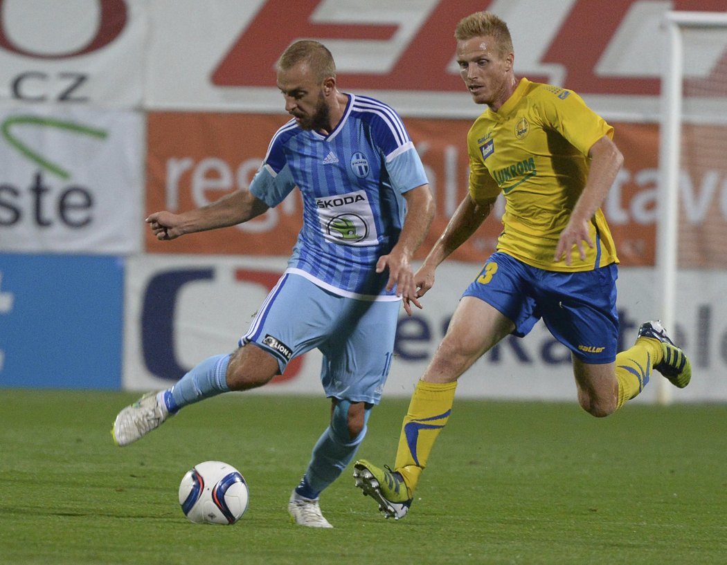 Jiří Skalák (vlevo) a Tomáš Janíček v utkání Mladá Boleslav - Fastav Zlín