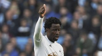 Bony do Arsenalu? Pouze za výjimečnou sumu, odmítá Swansea