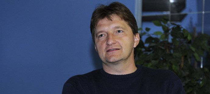Televizní komentátor Jaromír Bosák