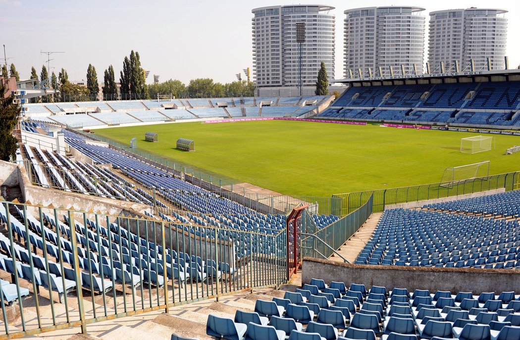 Legendární bratislavský stadion Tehelné pole bourají, na jeho místě by měla vyrůst moderní fotbalová aréna