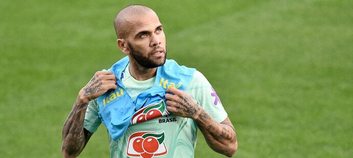 Dani Alves reste en prison : Le premier remue-ménage et match !