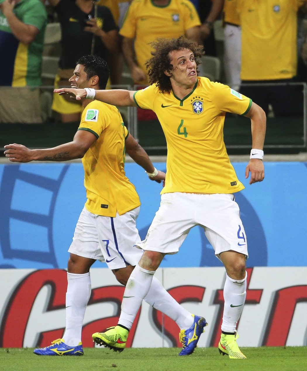 David Luiz nádherným gólem zařídil postup Brazílie přes Kolumbii