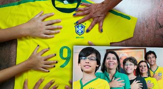 To jste neviděli! Unikátní brazilská rodina má jasno: 6 prstů = 6. titul!