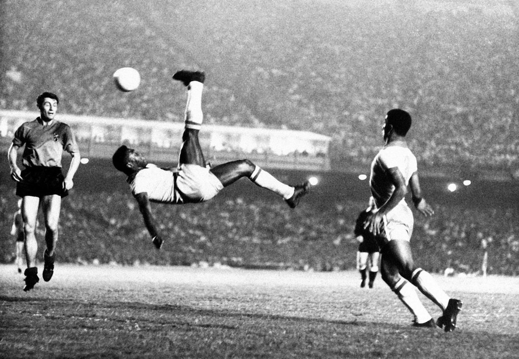 Pelé bavil svým fotbalovým uměním celý svět