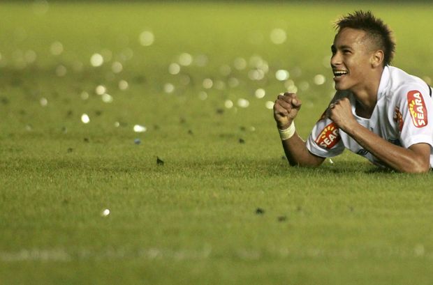 Brazilský fotbalový talent Neymar Brazilský fotbalový talent Neymar