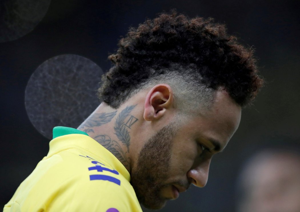 Hvězdný útočník Neymar v dresu brazilské reprezentace