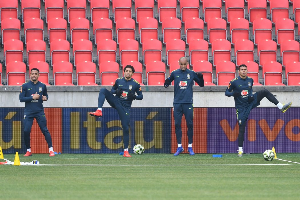 Národní tým Brazílie má za sebou první trénink na stadionu Slavie